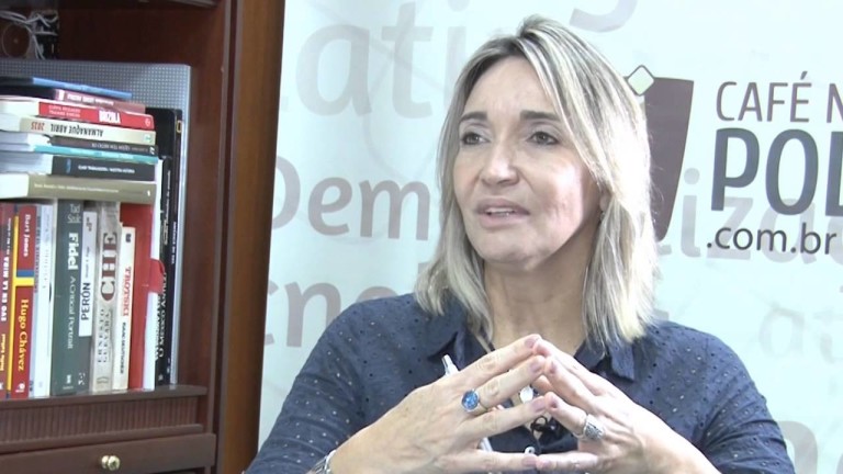 Rosilene fala do impeachment e dos riscos para a educação