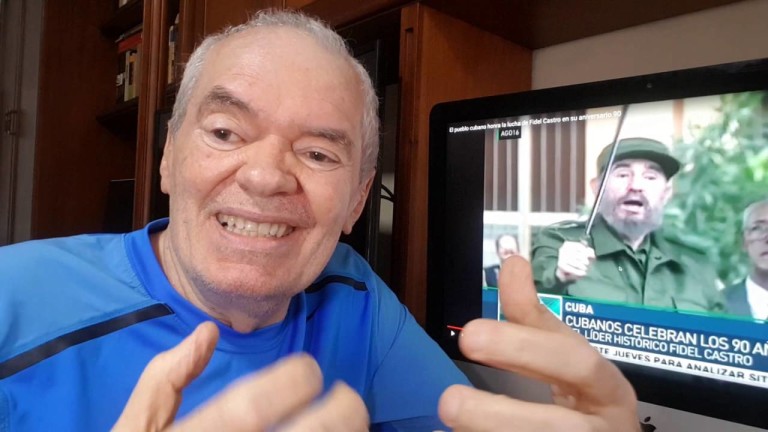 Fidel, 90 anos, viva o Ditador!