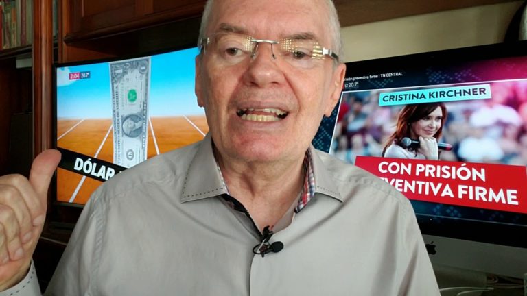 Dólar vai a 43,50 pesos. Querem trazer para cá a crise argentina.